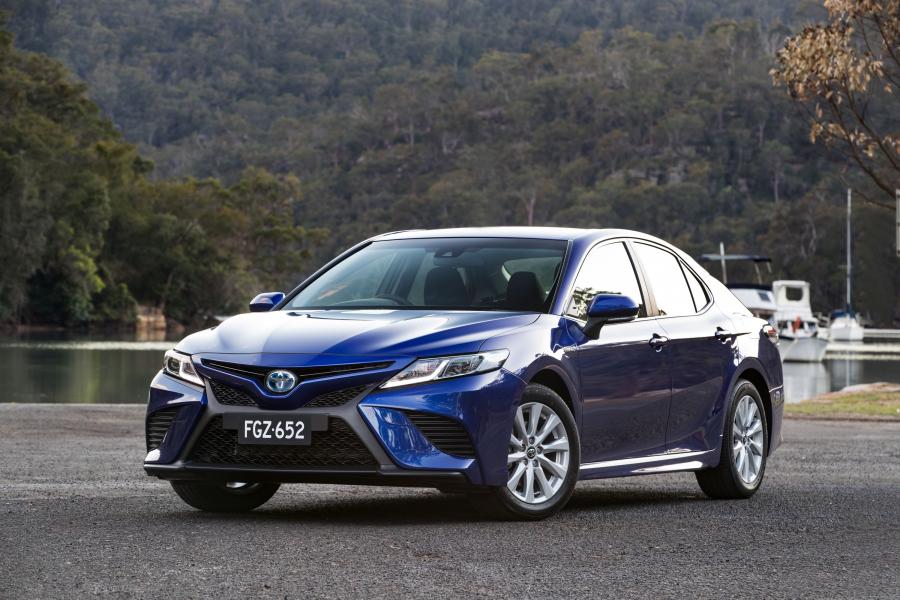  Toyota Camry Ascent Sport Hybrid 2017 года  (AU) (фото 7 из 12)